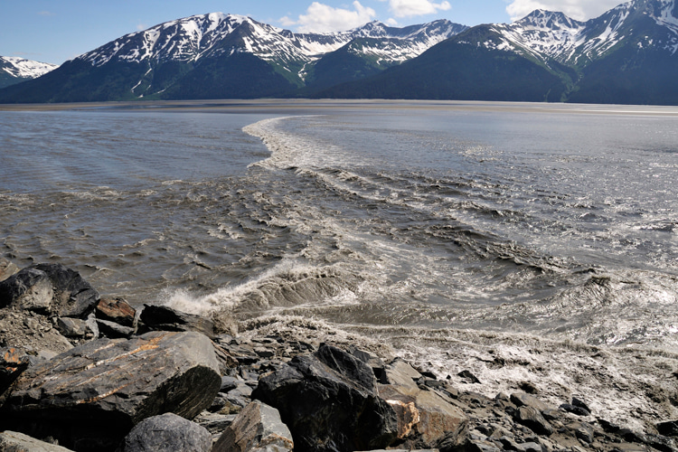 Turnagain Arm: surfing the mighty Alaska tidal bore