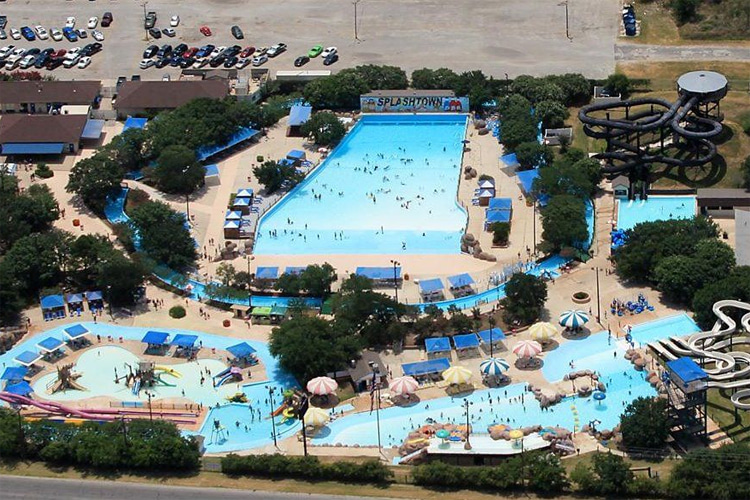 Water Park USA: the 1980s Texas wave pool