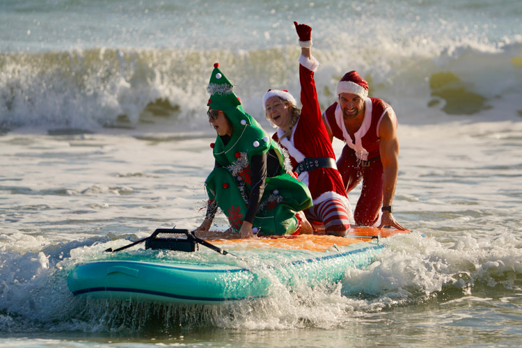 Christmas Eve goes full send as Surfing Santas take over Cocoa Beach